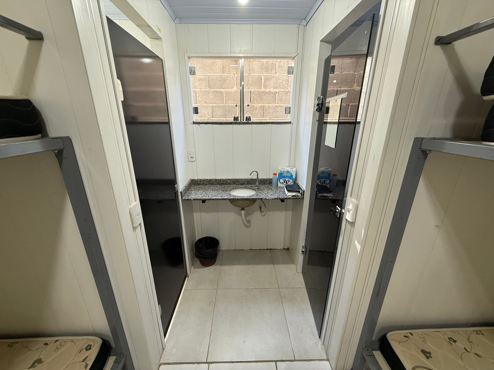 Alojamento "Itaúna" - Feminino ESGOTADO