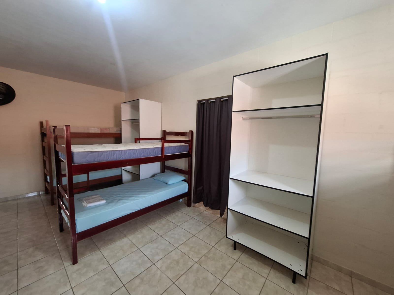 Alojamento "Jundiaí" - Feminino - ESGOTADO