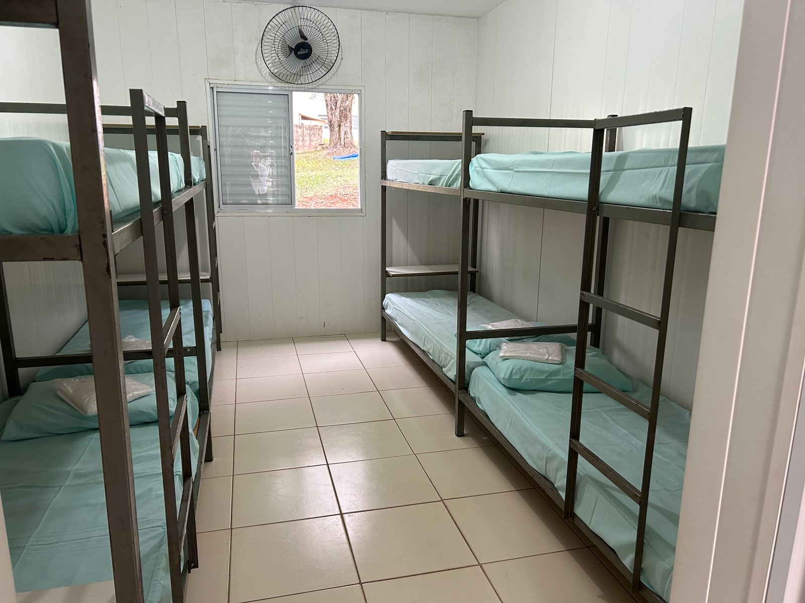 Alojamento "Vila Velha" Feminino ESGOTADO