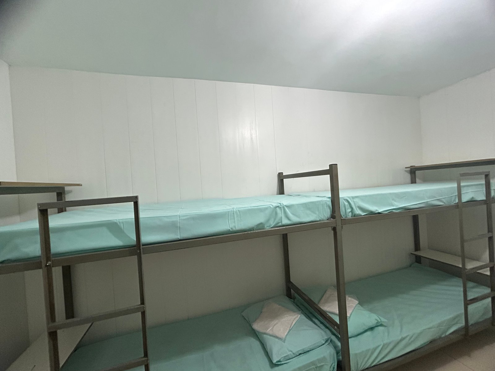 Alojamento "Vila Velha" Feminino ESGOTADO