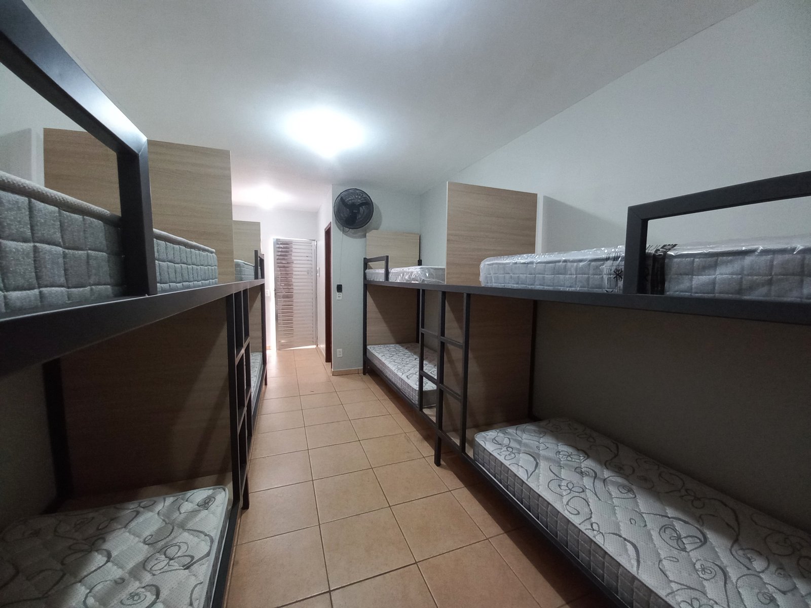 Bloco de Apartamentos "G" com ar - Feminino - ESGOTADO