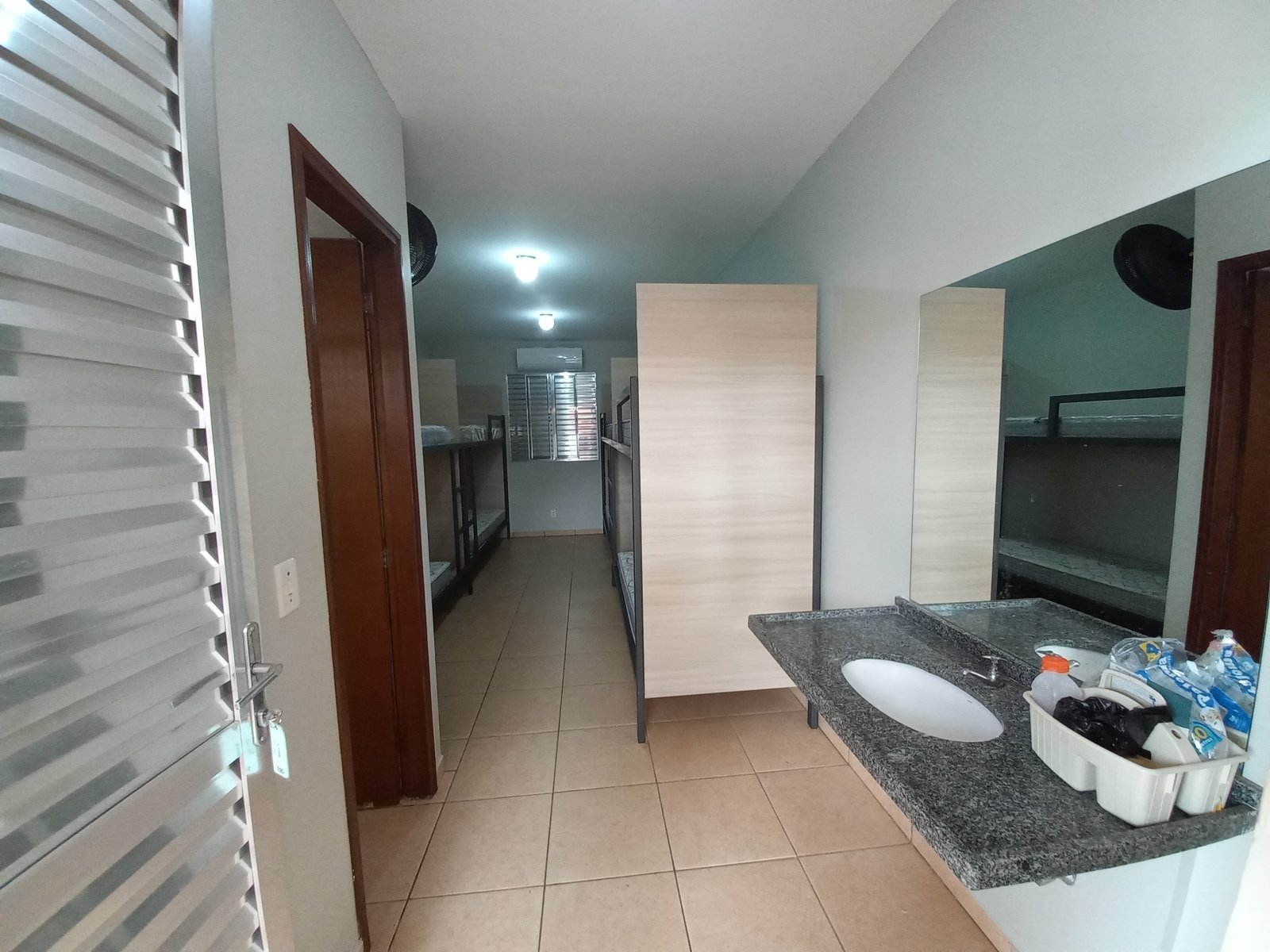 Bloco de Apartamentos "G" com ar - Feminino - ESGOTADO
