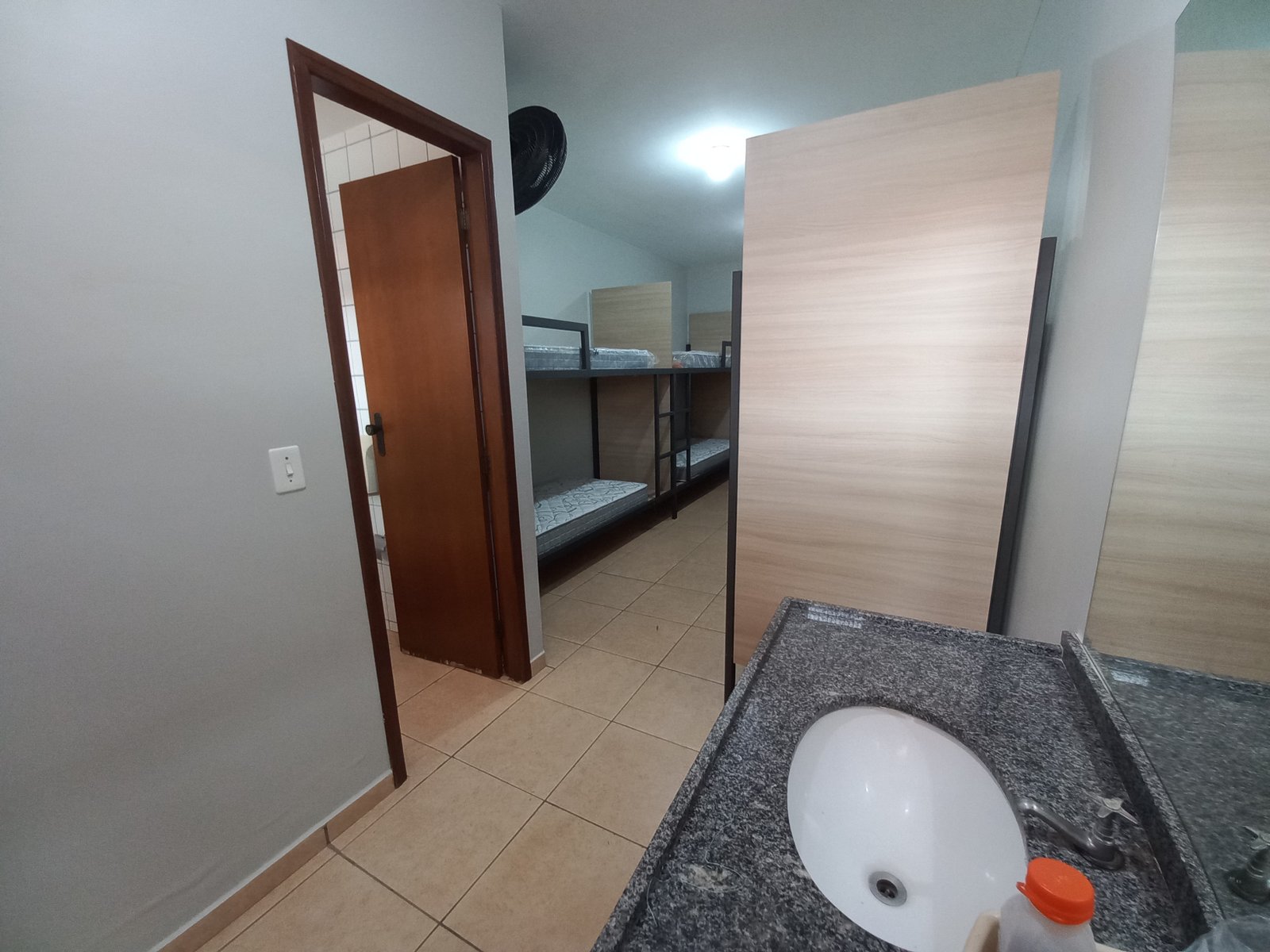 Bloco de Apartamentos "G" com ar - Feminino - ESGOTADO